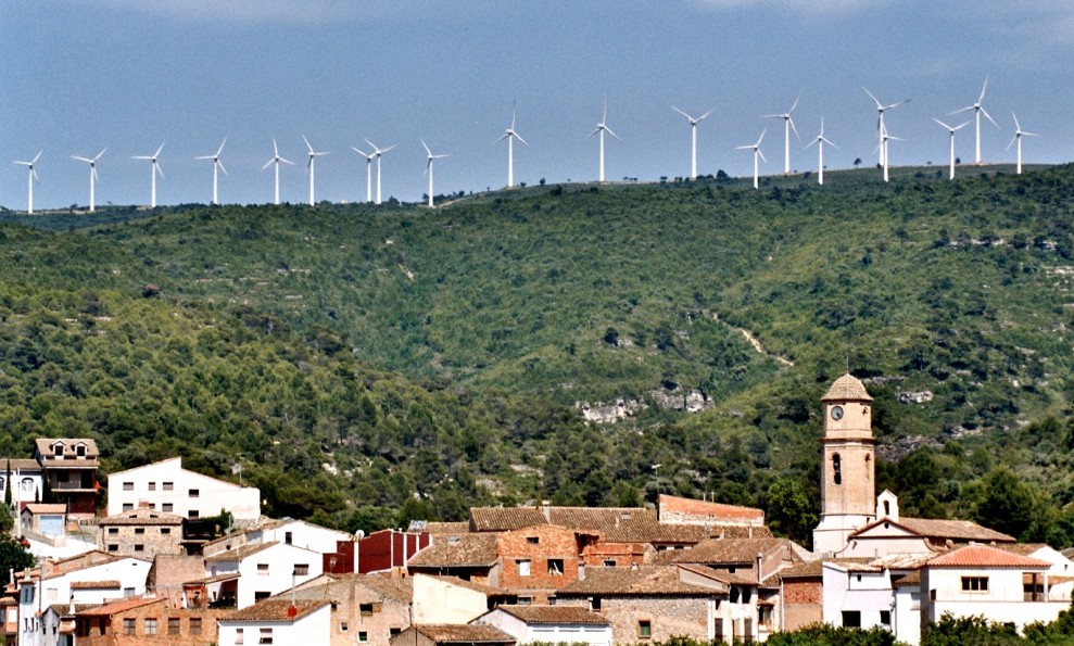 Central eòlica de Trucafort, al costat de Torre de Fontaubella Foto: ÀlexTarroja